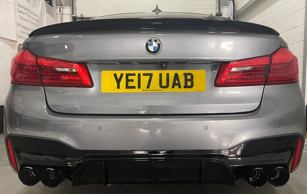BMW 5 Series G30 Gloss Black Body Kit – Full Performance Package - Image 3