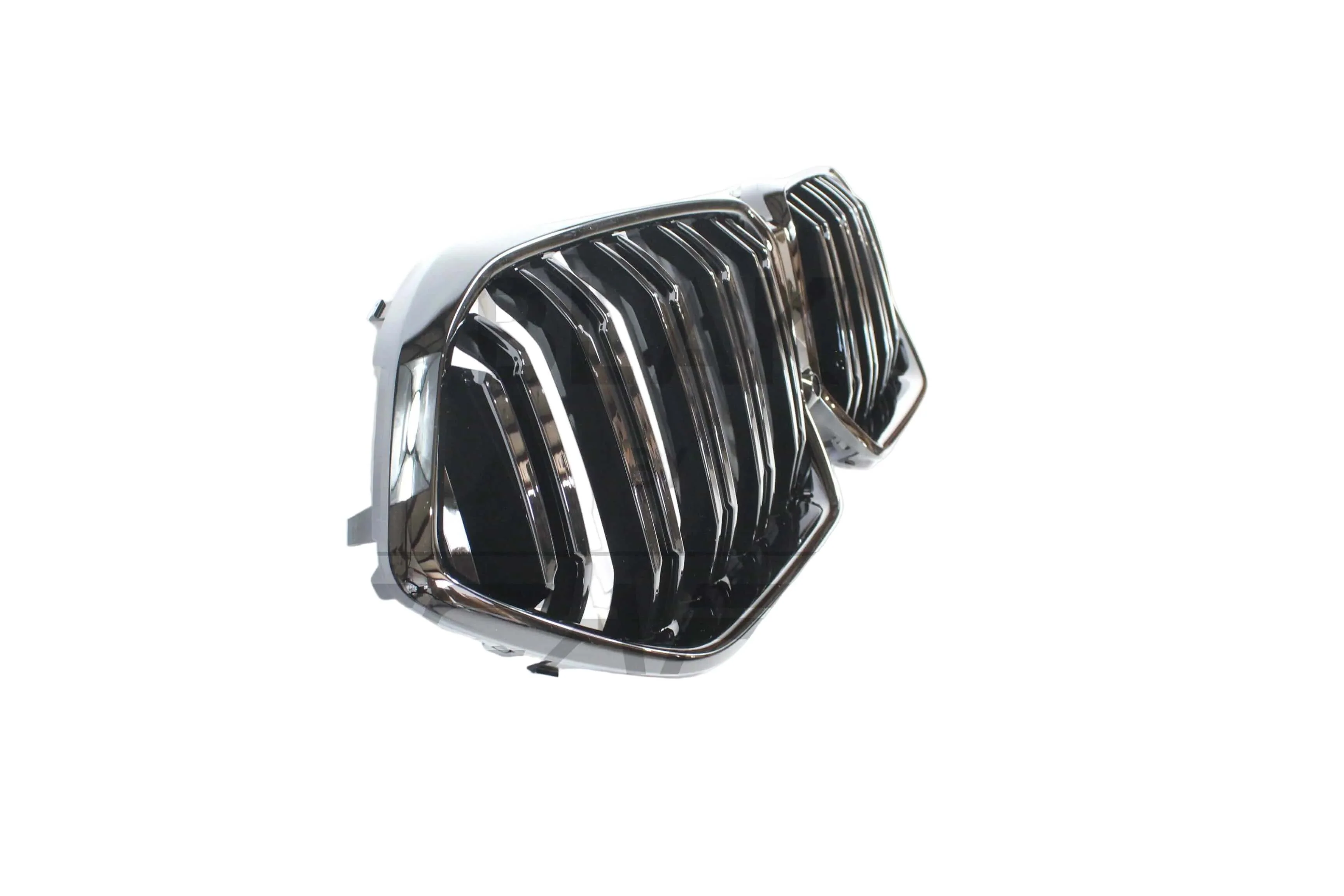 BMW G06 X6 aftermarket grille - Image 4