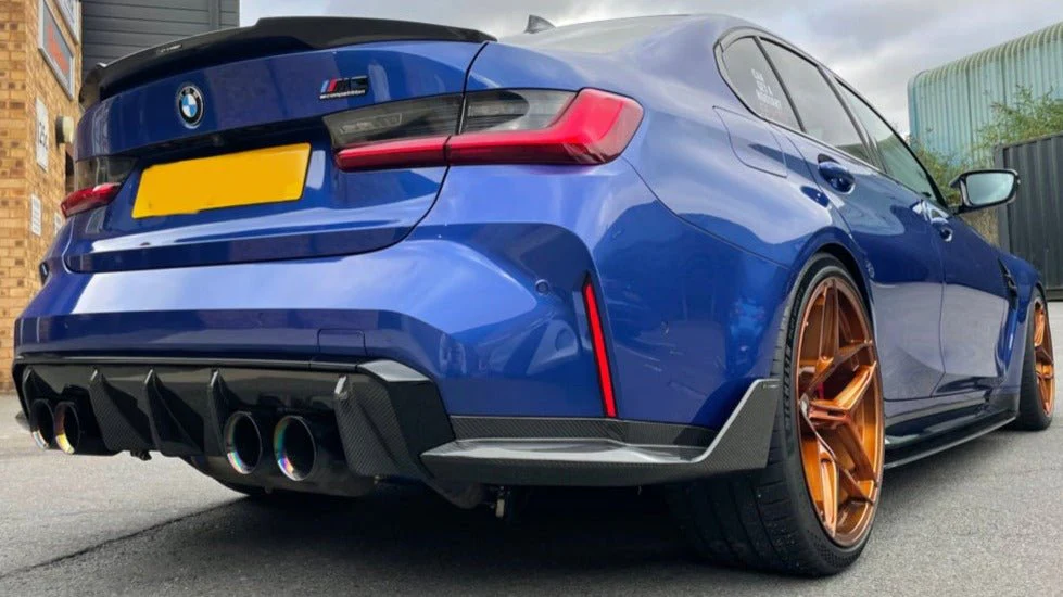 BMW G82 M4/G22 Coupé - Carbon Fibre V Style Boot Spoiler - Image 4