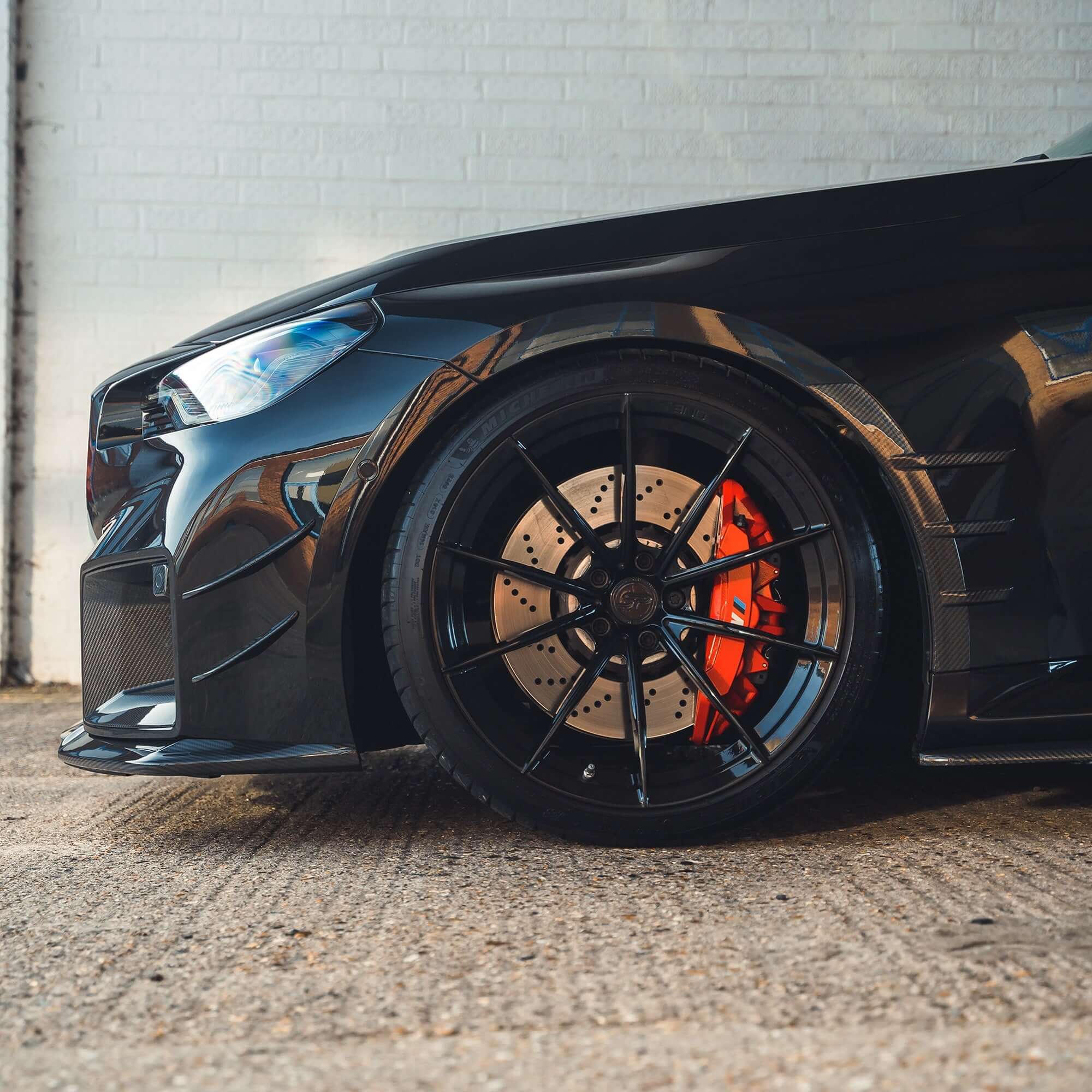 BMW G87 M2 CARBON FIBRE FRONT SIDE FENDER TRIM - Image 3