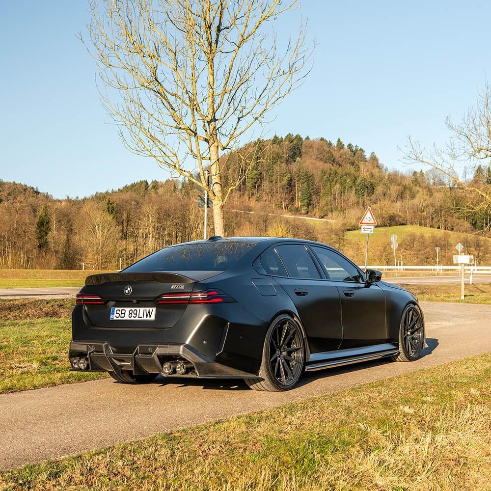 BMW G90 G99 M5 Carbon Fibre Rear Diffuser – CT Design - Image 3