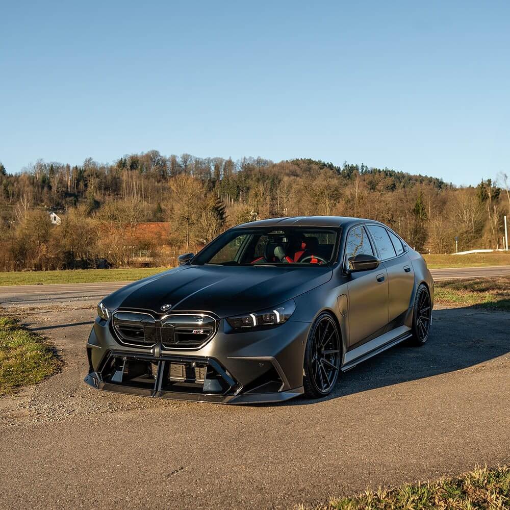 BMW G90 G99 M5 Carbon Fibre Front Splitter – CT Design - Image 4