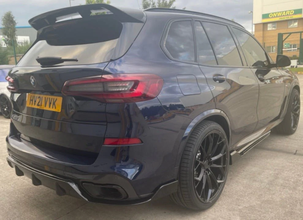 BMW X5 G05 body kit Full Performance Package | Gloss Black Styling Kit - Image 6