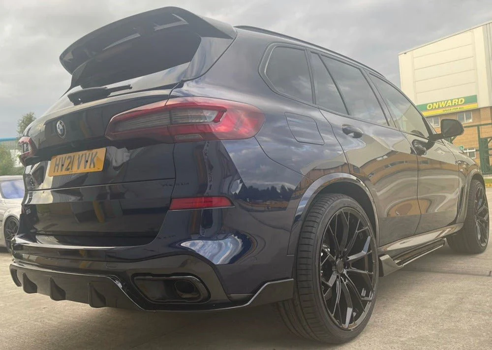 BMW X5 G05 body kit Full Performance Package | Gloss Black Styling Kit - Image 8