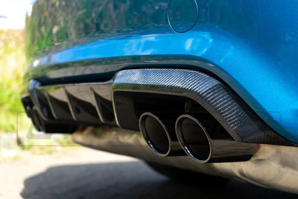 BMW M2/M2C OEM Style Carbon Fibre Package - Image 5