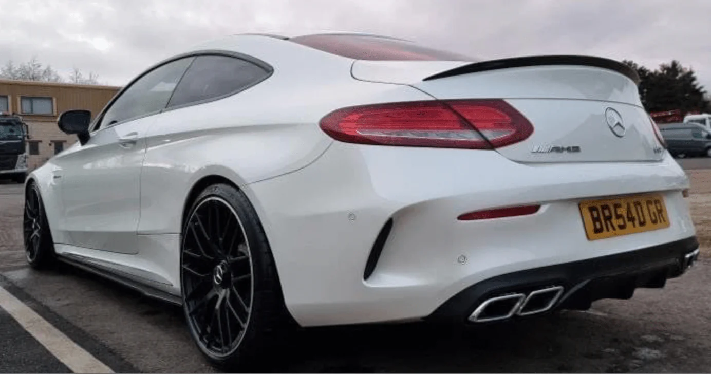 Mercedes C63 Saloon-Coupé Carbon Fibre Side Extensions - Image 4