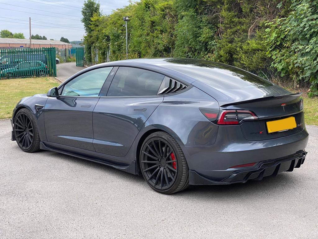 Tesla Model 3 Body Kit UK | Front Splitter, Diffuser & Styling KITS UK - Image 3